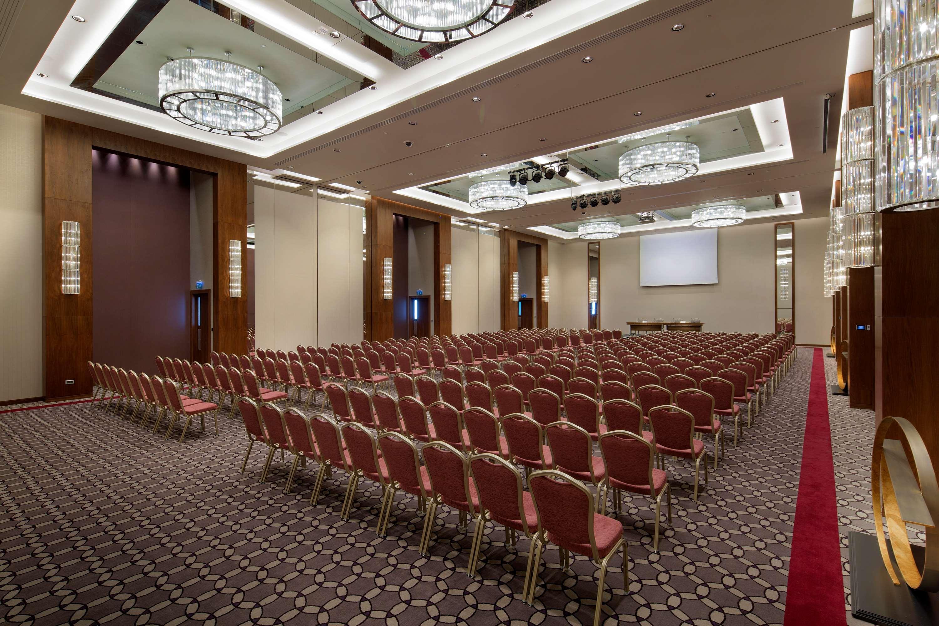 Hilton Batumi Hotel Ngoại thất bức ảnh The Grand Ballroom