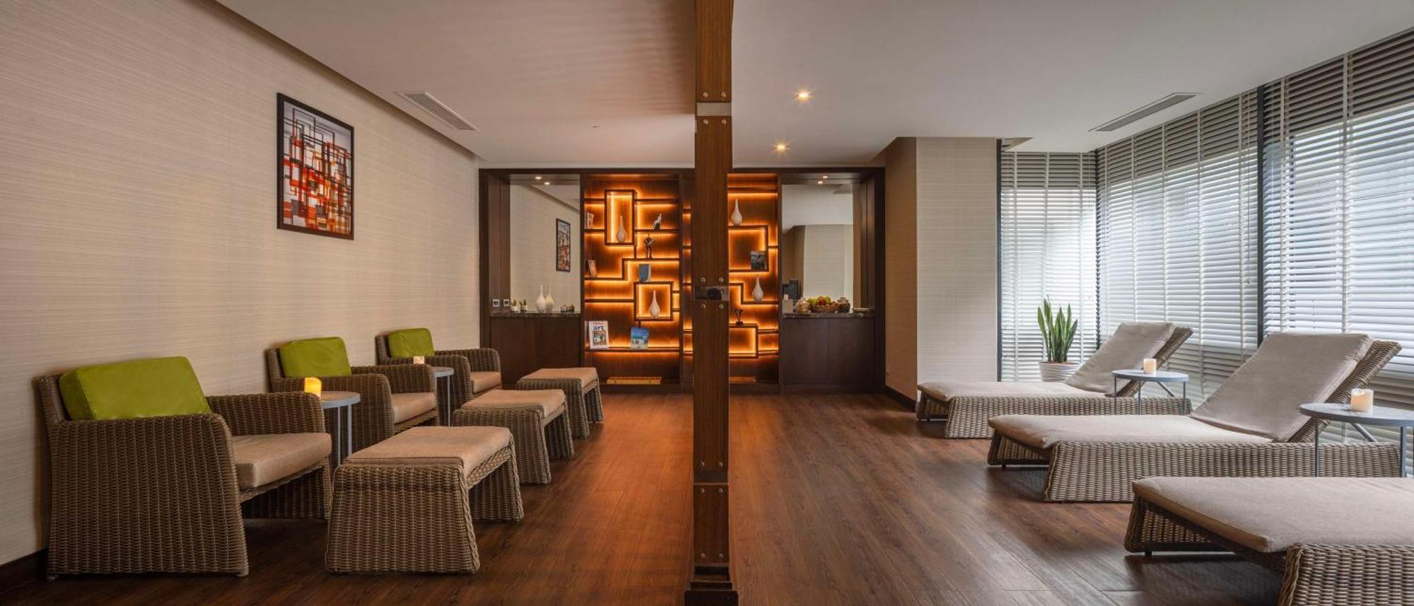 Hilton Batumi Hotel Ngoại thất bức ảnh The spa at the hotel