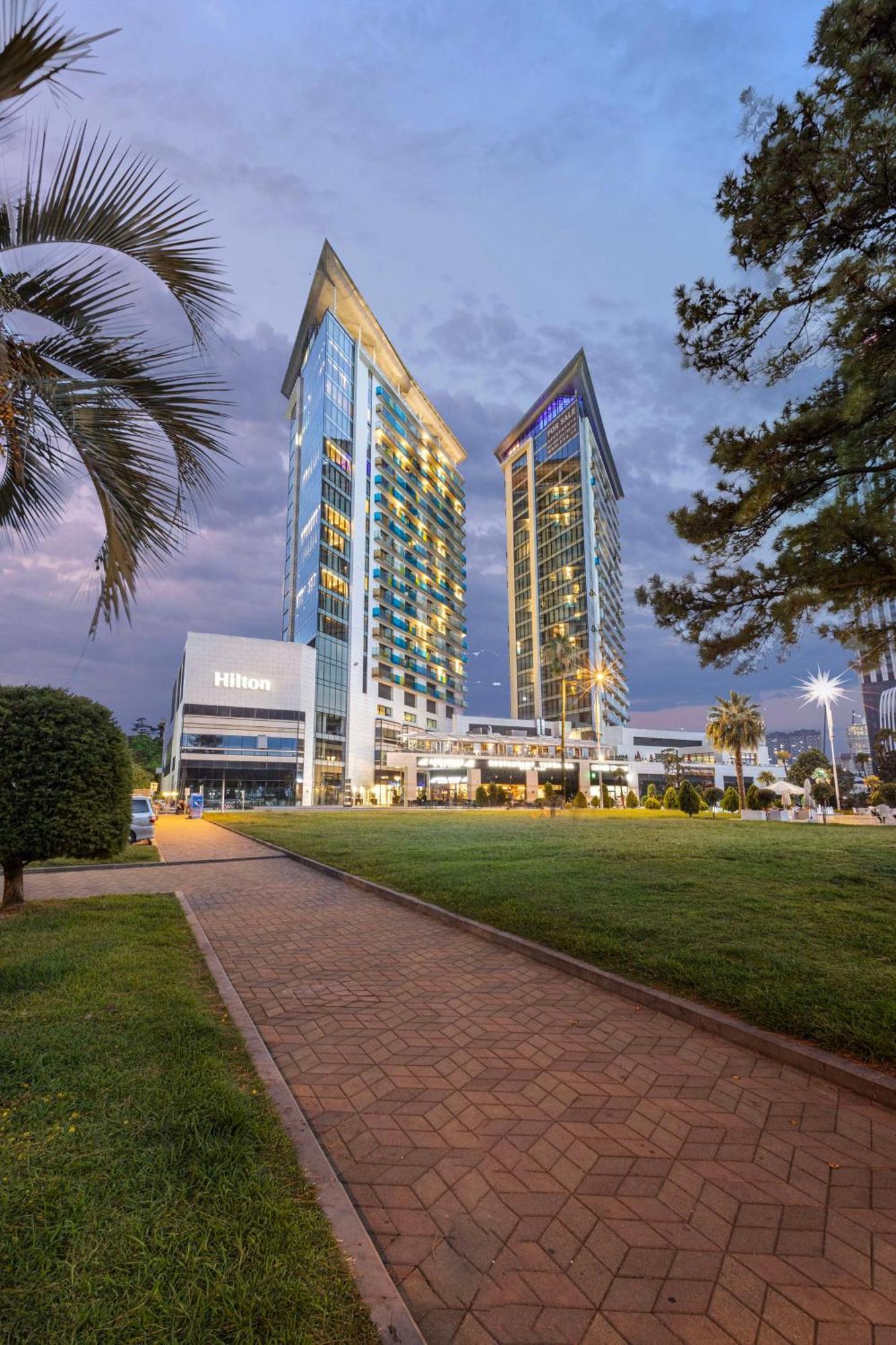 Hilton Batumi Hotel Ngoại thất bức ảnh